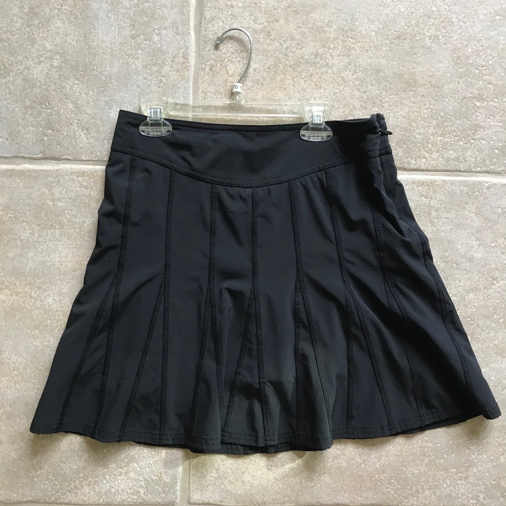 Womens Black Athleta Exercise/ Tennis Skirt / Skor